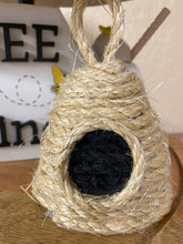 Load image into Gallery viewer, Bee theme tiered tray Set