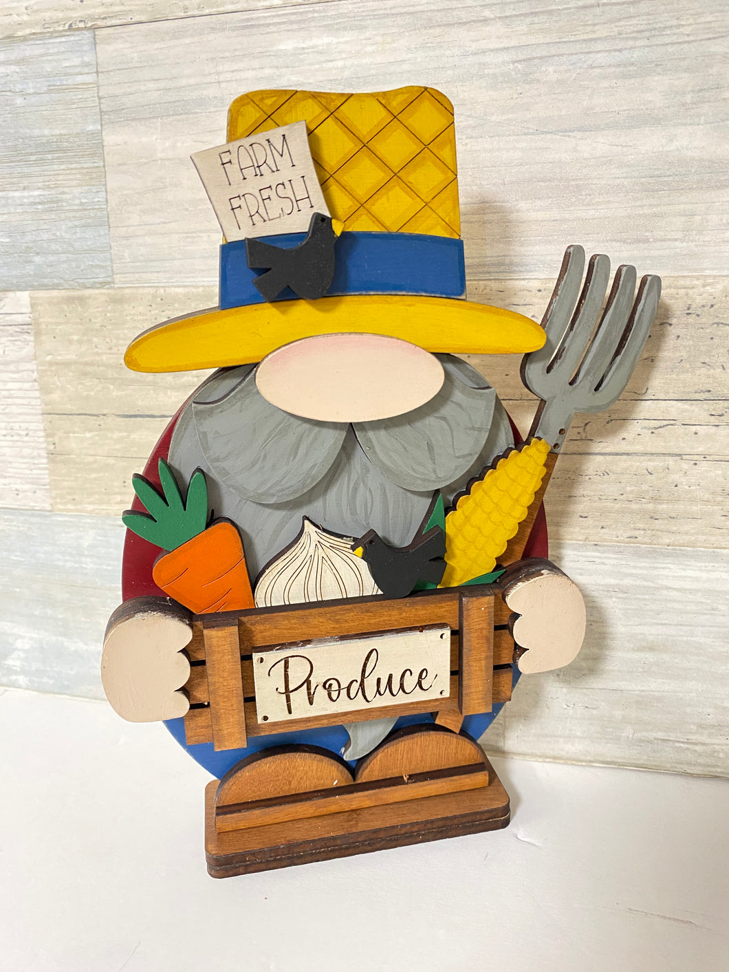 Farmer Gnome Shelf Sitter