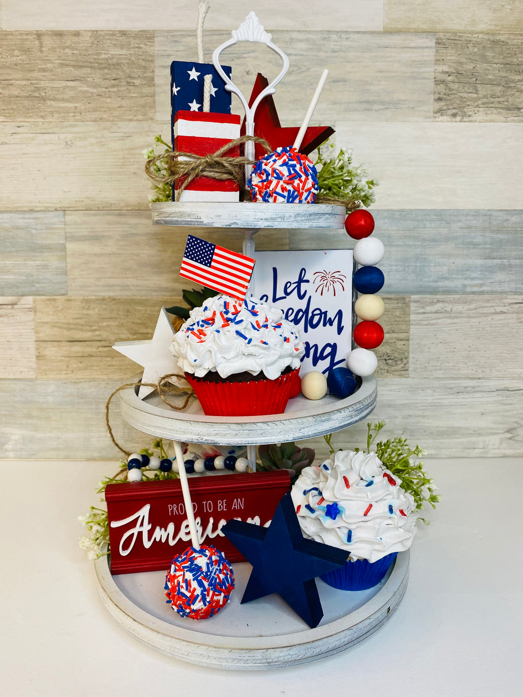 4th of July Tray/Shelf Set